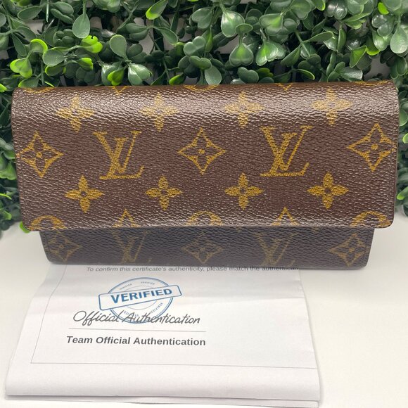 RARE! Louis Vuitton Porte Yen 3 Cartes wallet - Picture 1 of 11